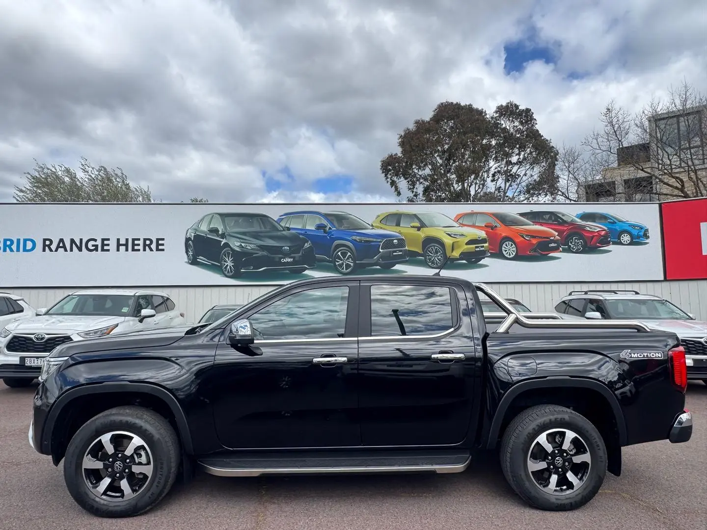 2024 Volkswagen Amarok Gallery Image 9