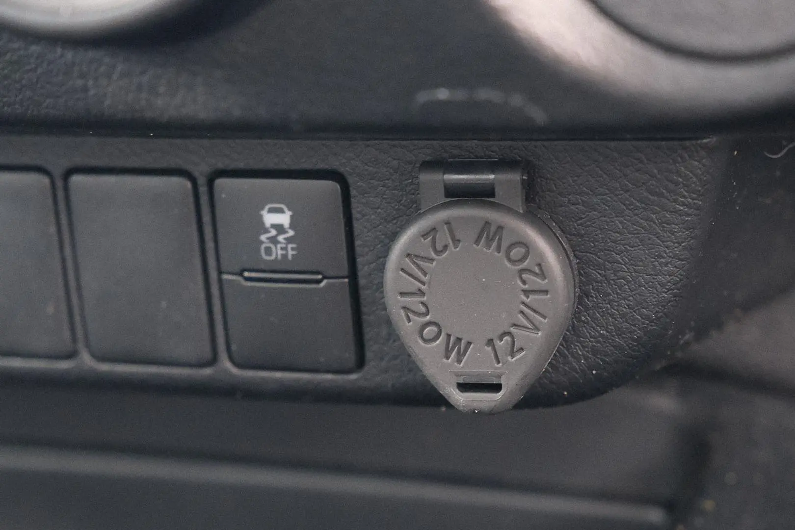 2023 Toyota Hilux Gallery Image 20