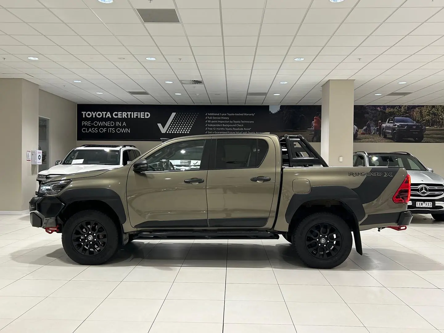 2021 Toyota Hilux Gallery Image 5
