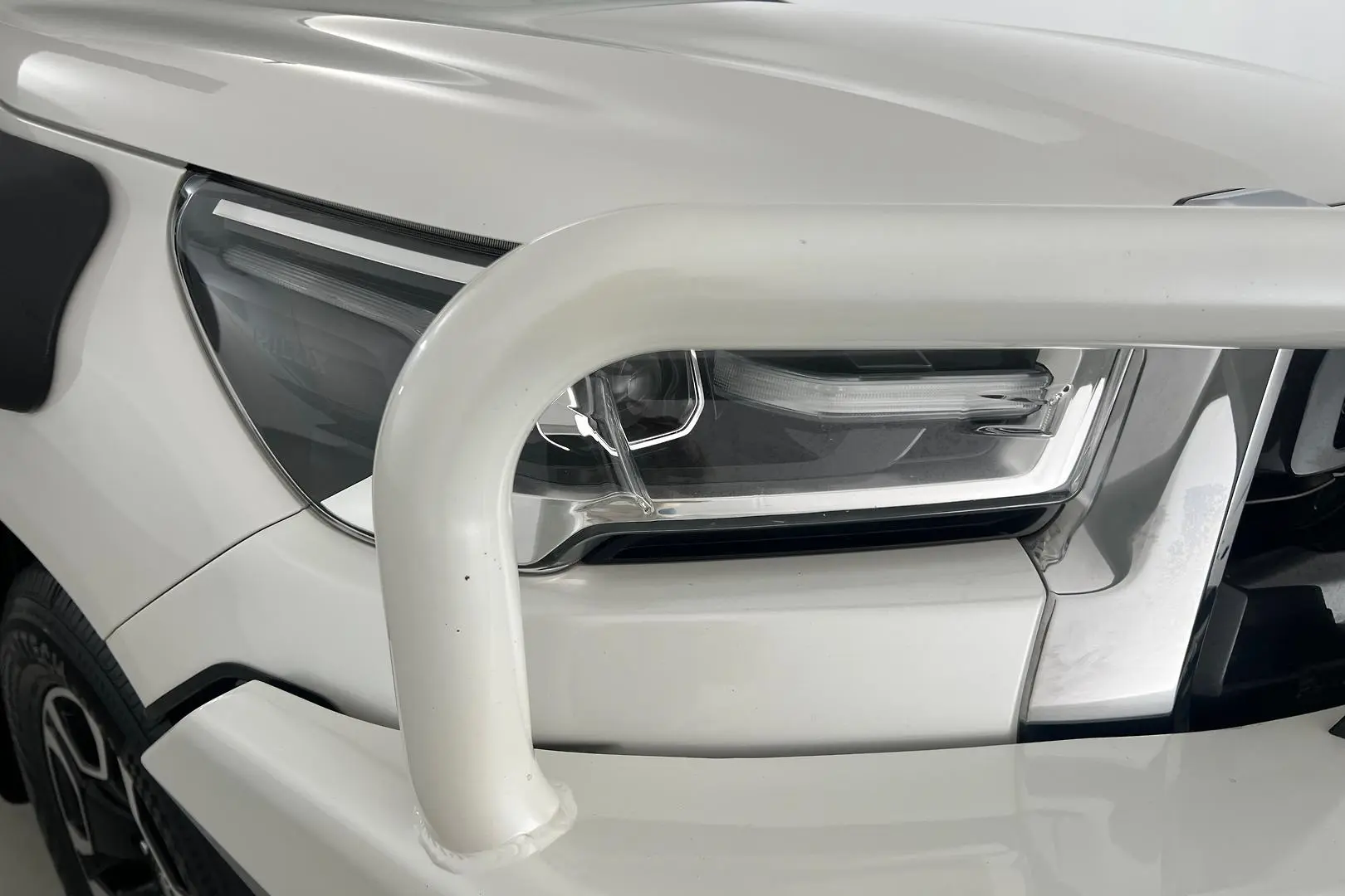 2020 Toyota Hilux Gallery Image 2