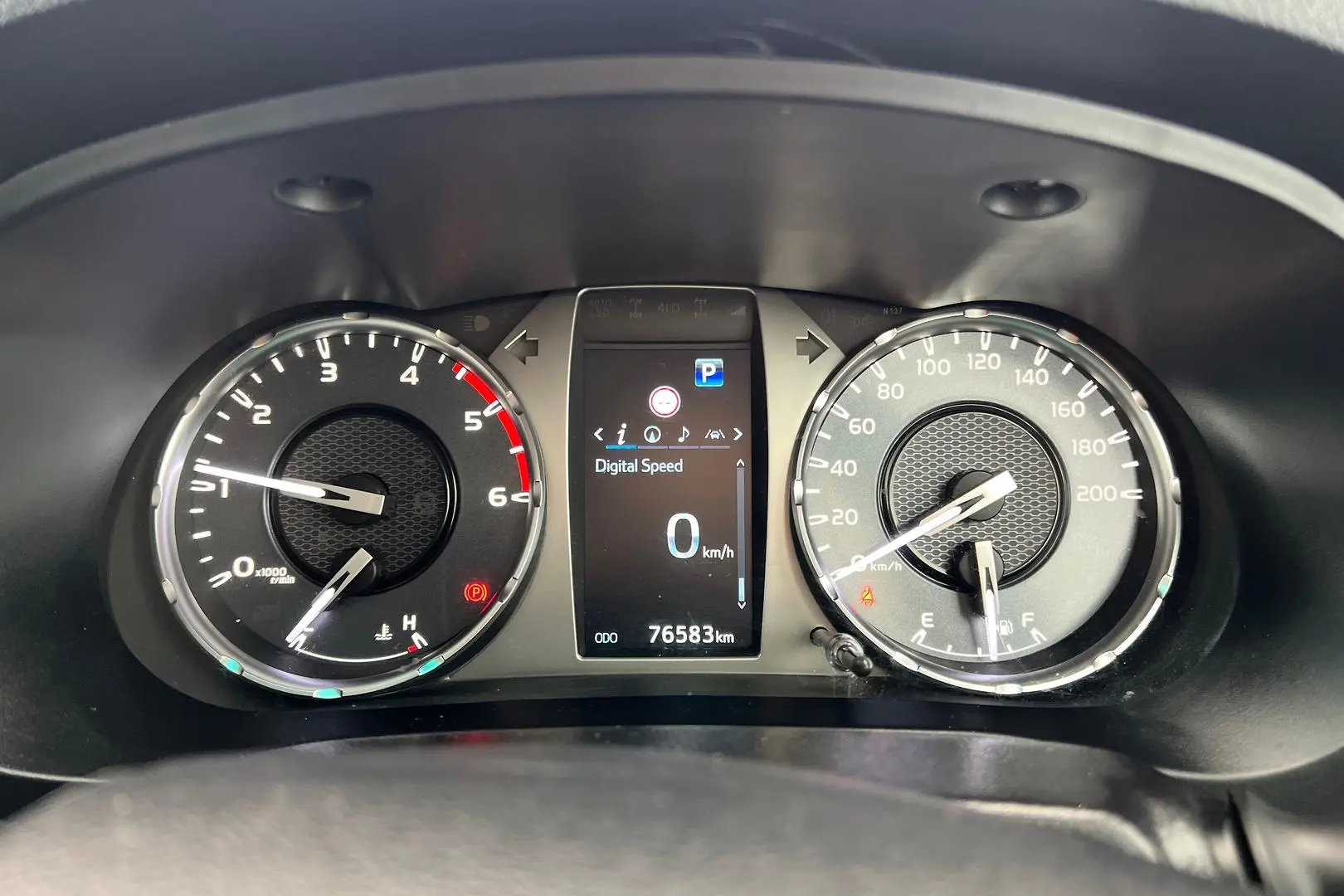 2022 Toyota Hilux Gallery Image 20
