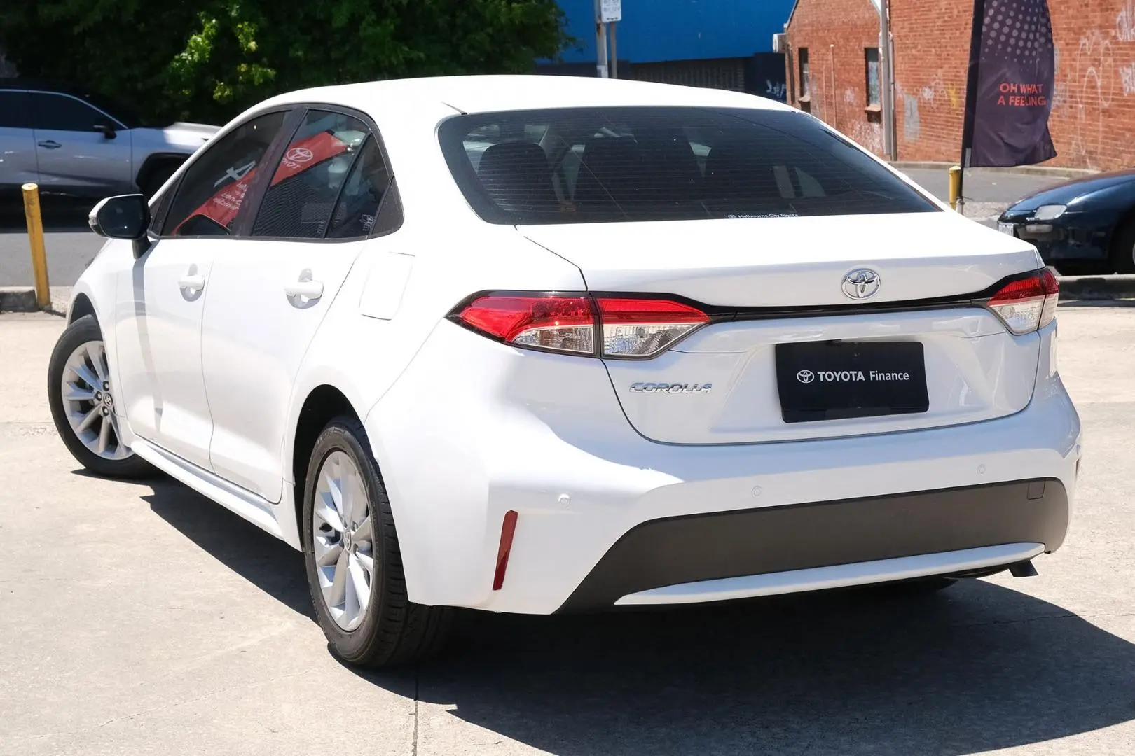 2021 Toyota Corolla Gallery Image 2