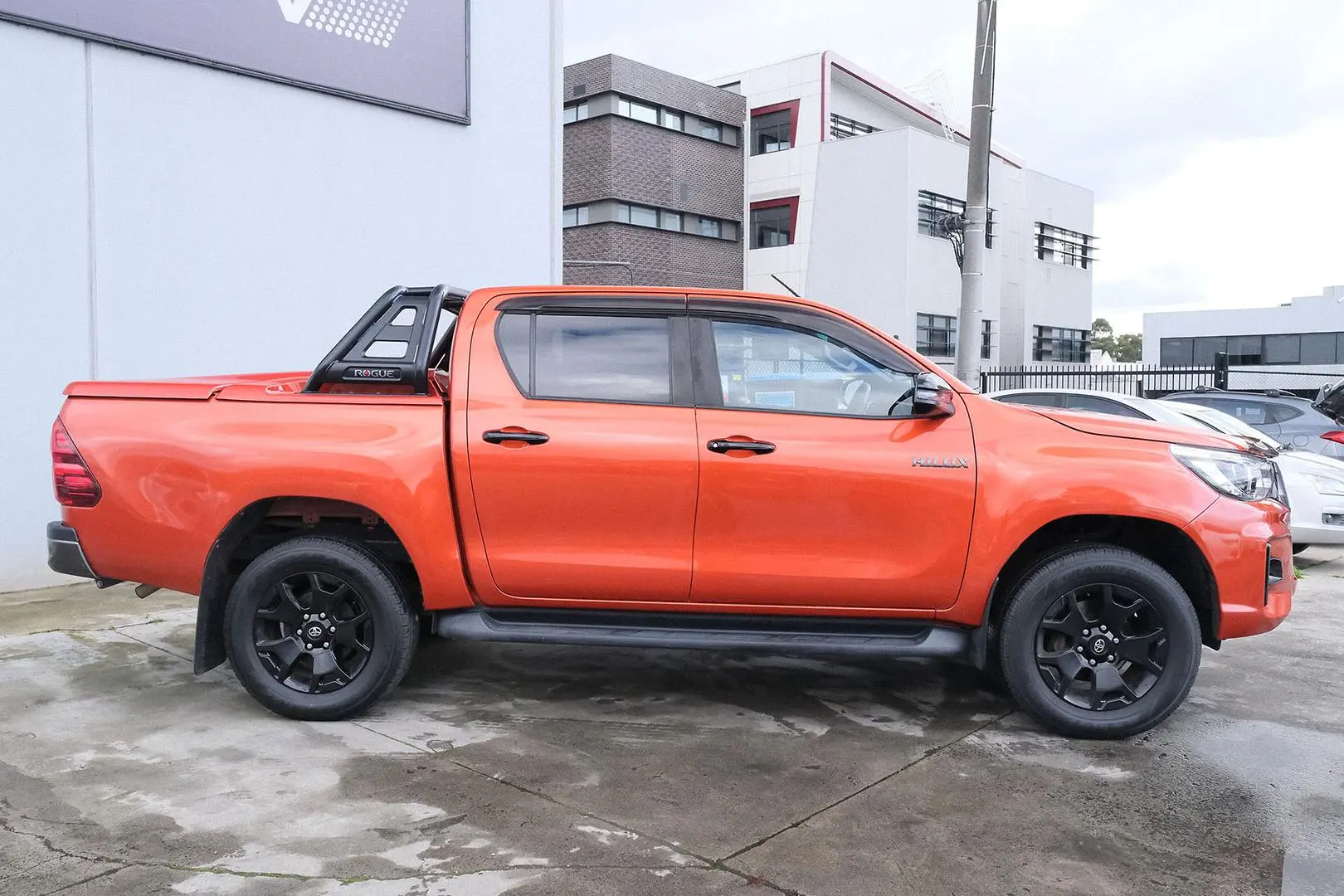 2020 Toyota Hilux Gallery Image 5