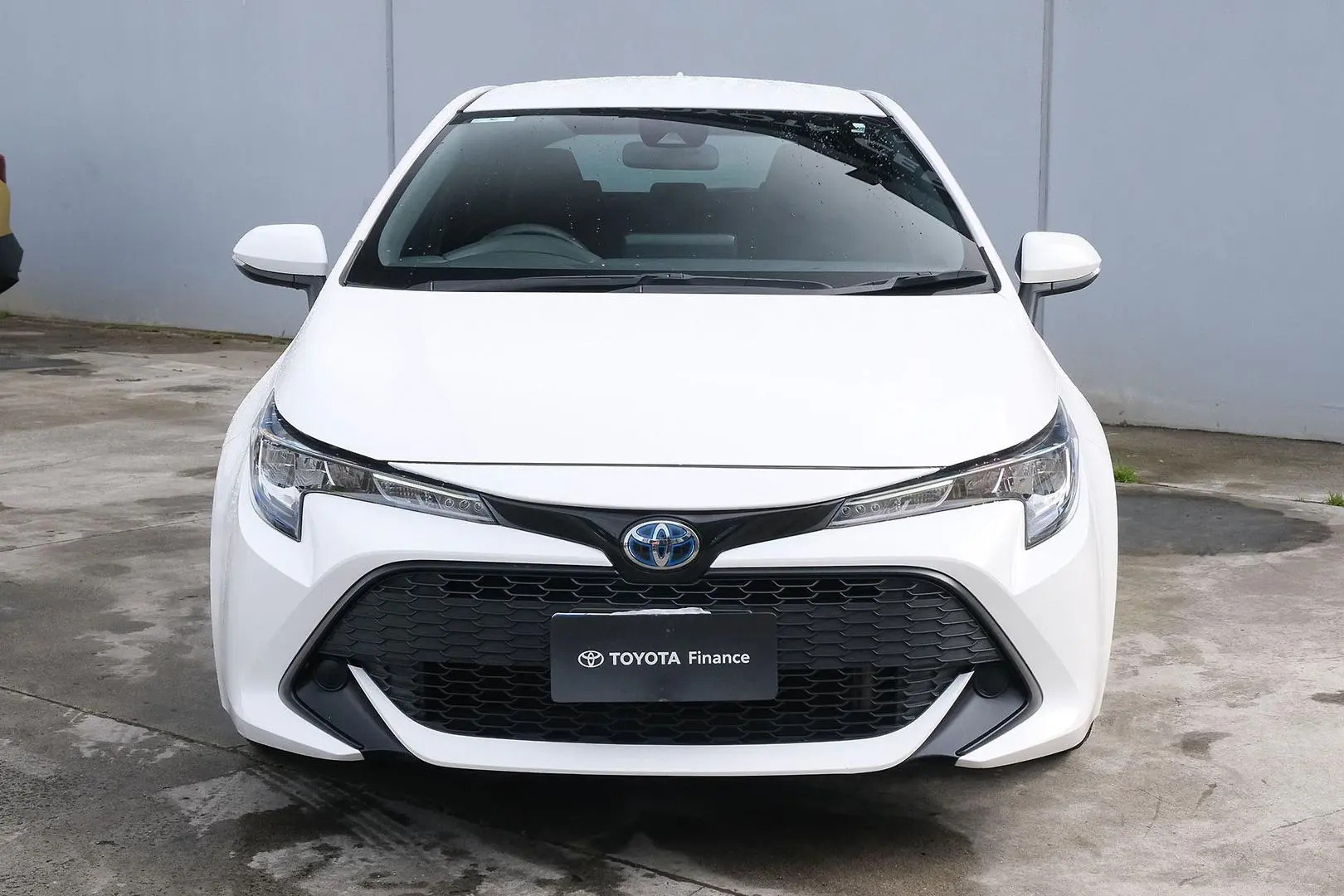 2020 Toyota Corolla Gallery Image 3