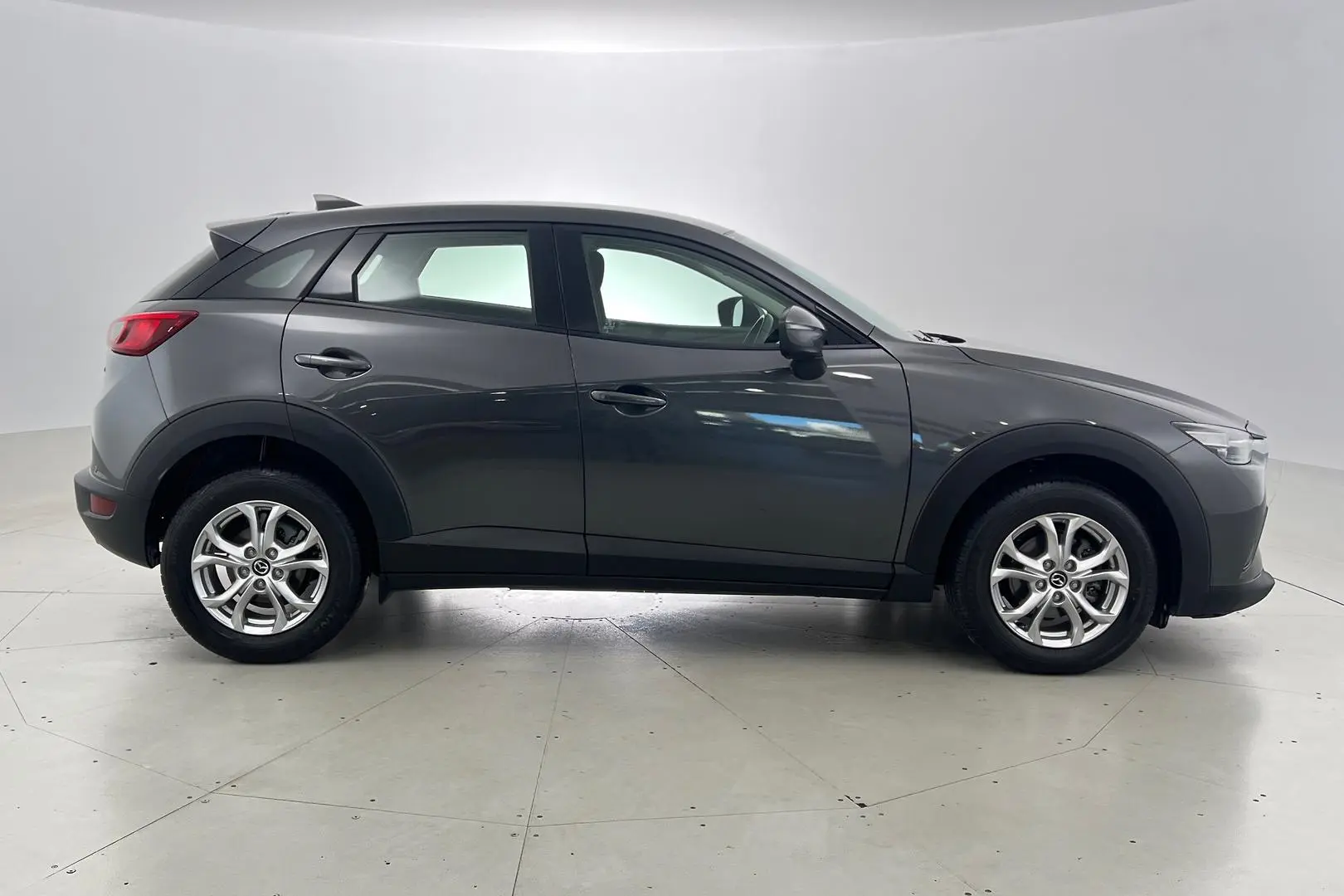 2021 Mazda CX-3 Gallery Image 5
