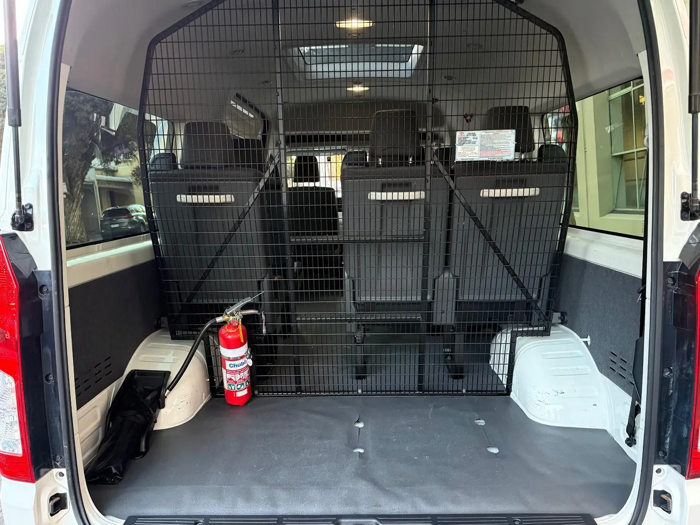 2019 Toyota Hiace Gallery Image 19
