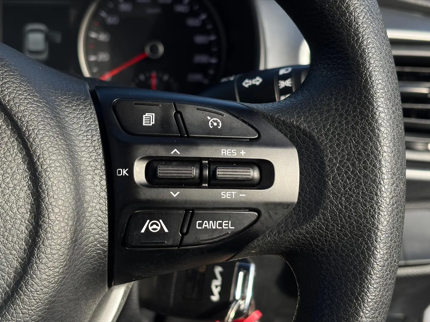 2021 Kia Stonic Gallery Image 19