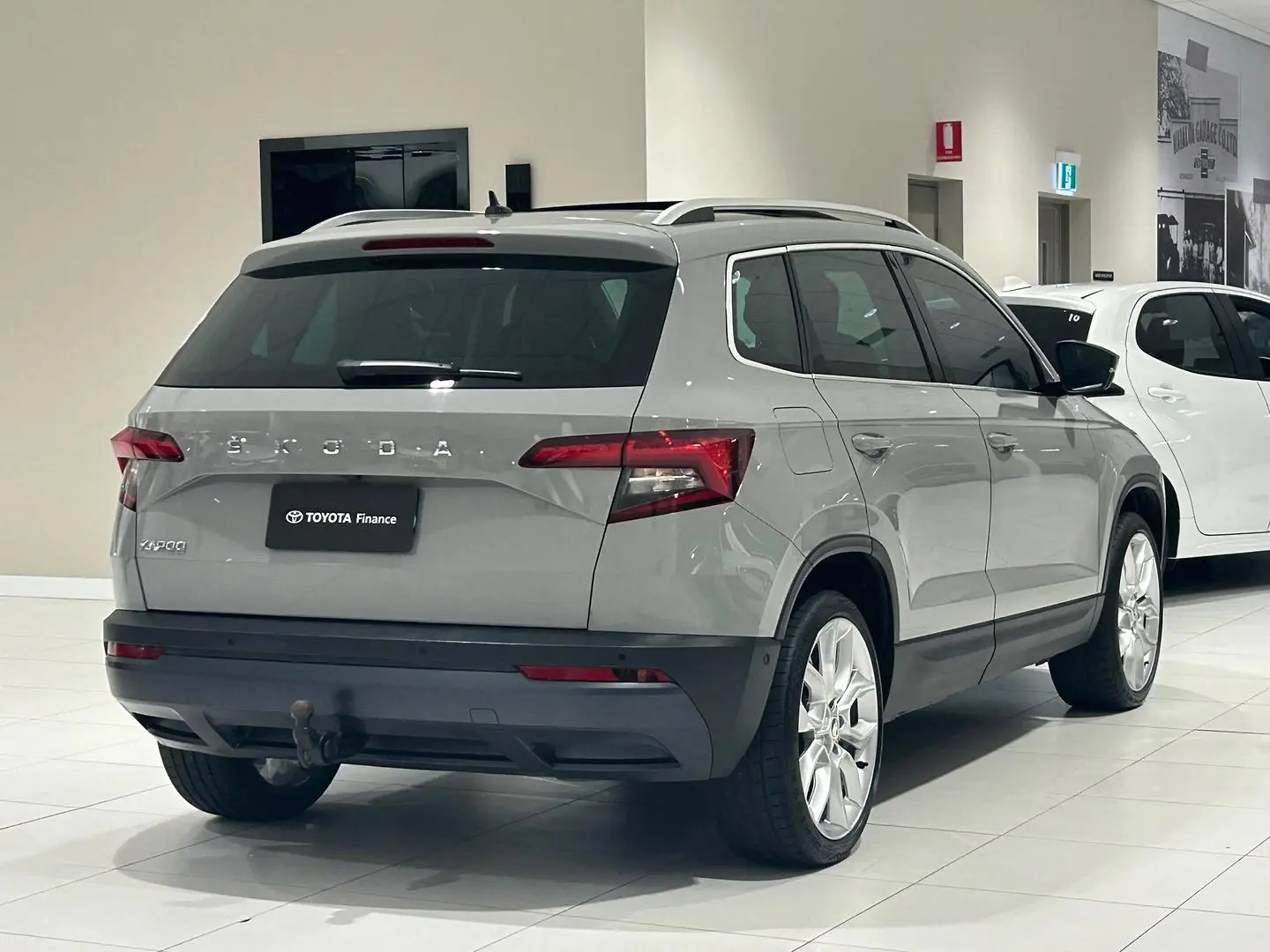 2021 SKODA Karoq Gallery Image 10