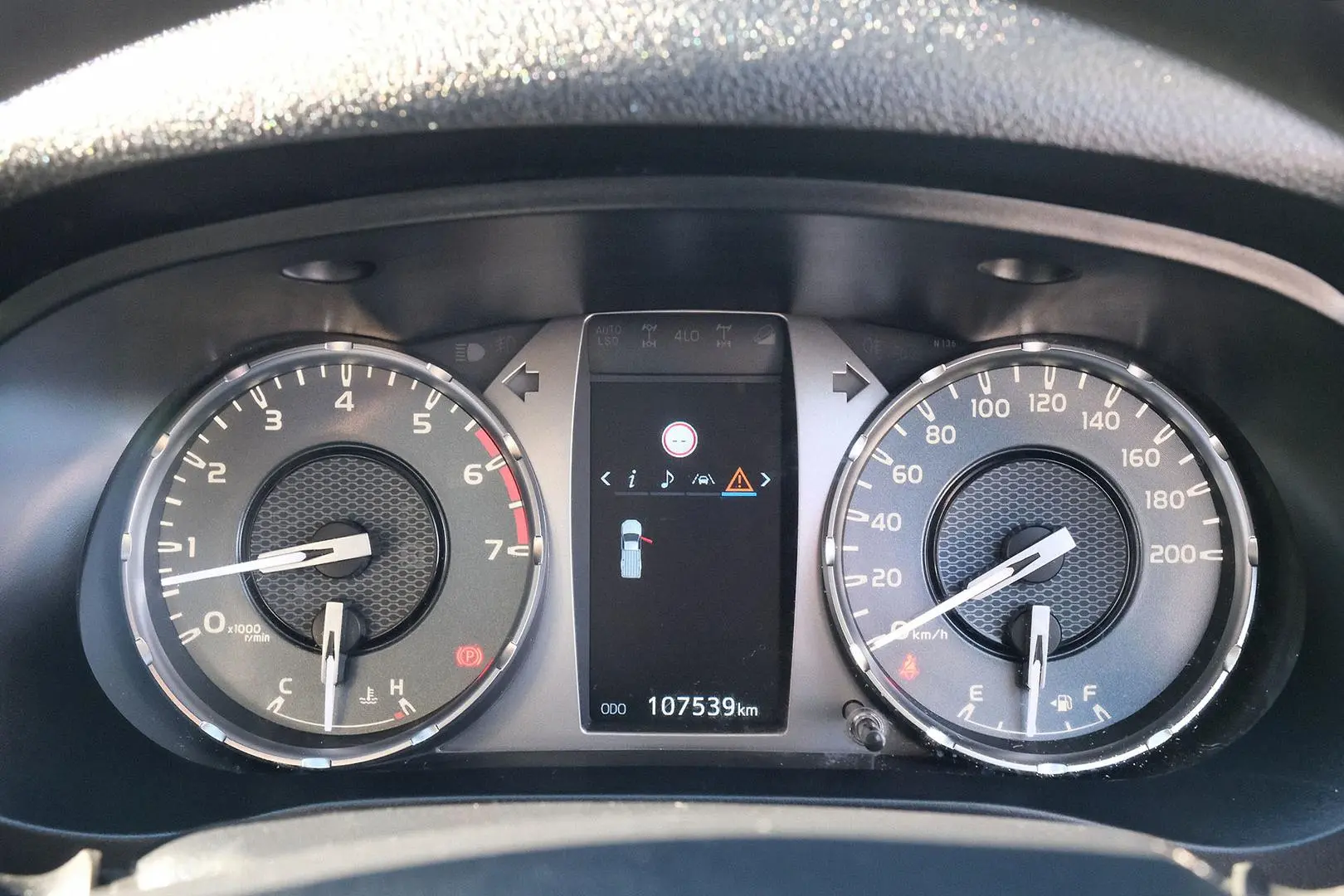 2020 Toyota Hilux Gallery Image 17