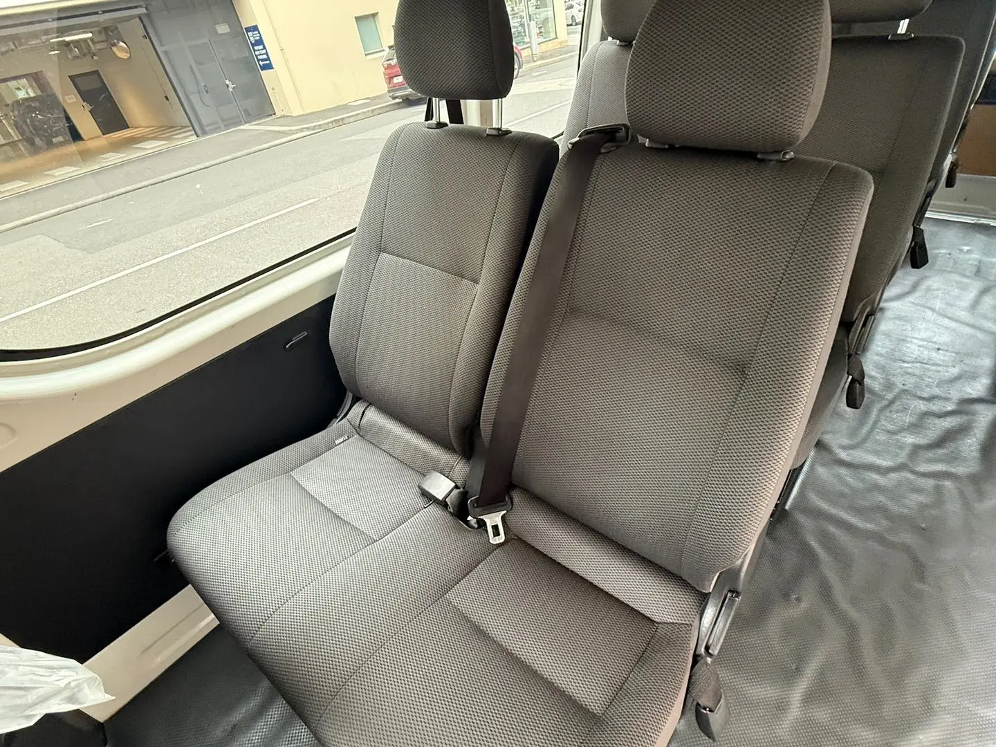 2019 Toyota Hiace Gallery Image 17