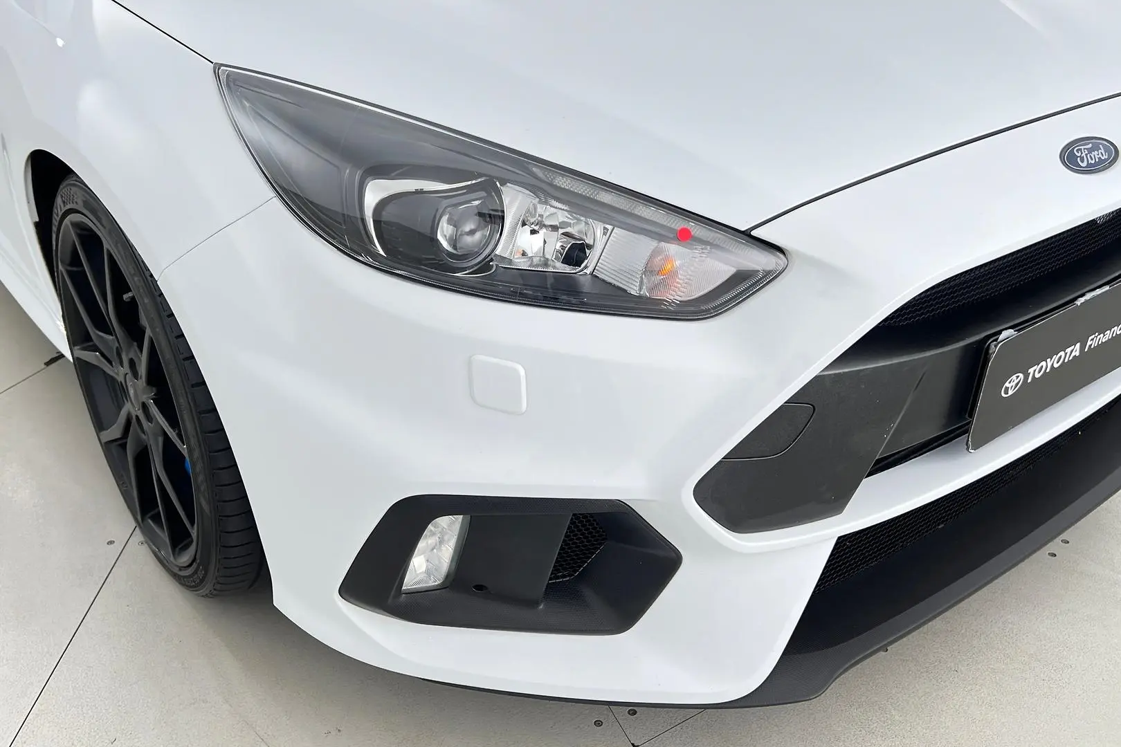 2017 Ford Focus Gallery Image 10