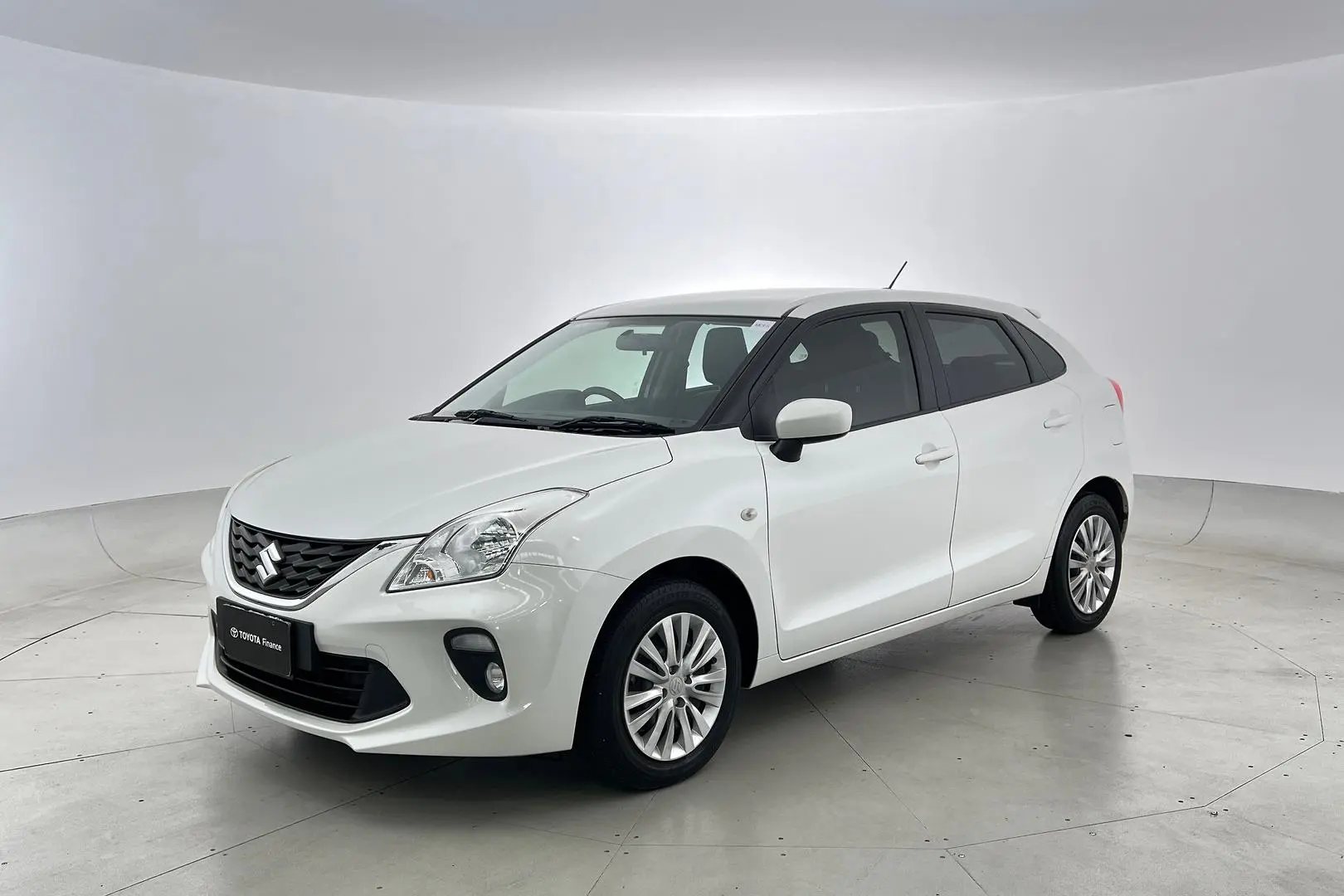 2019 Suzuki Baleno Gallery Image 7