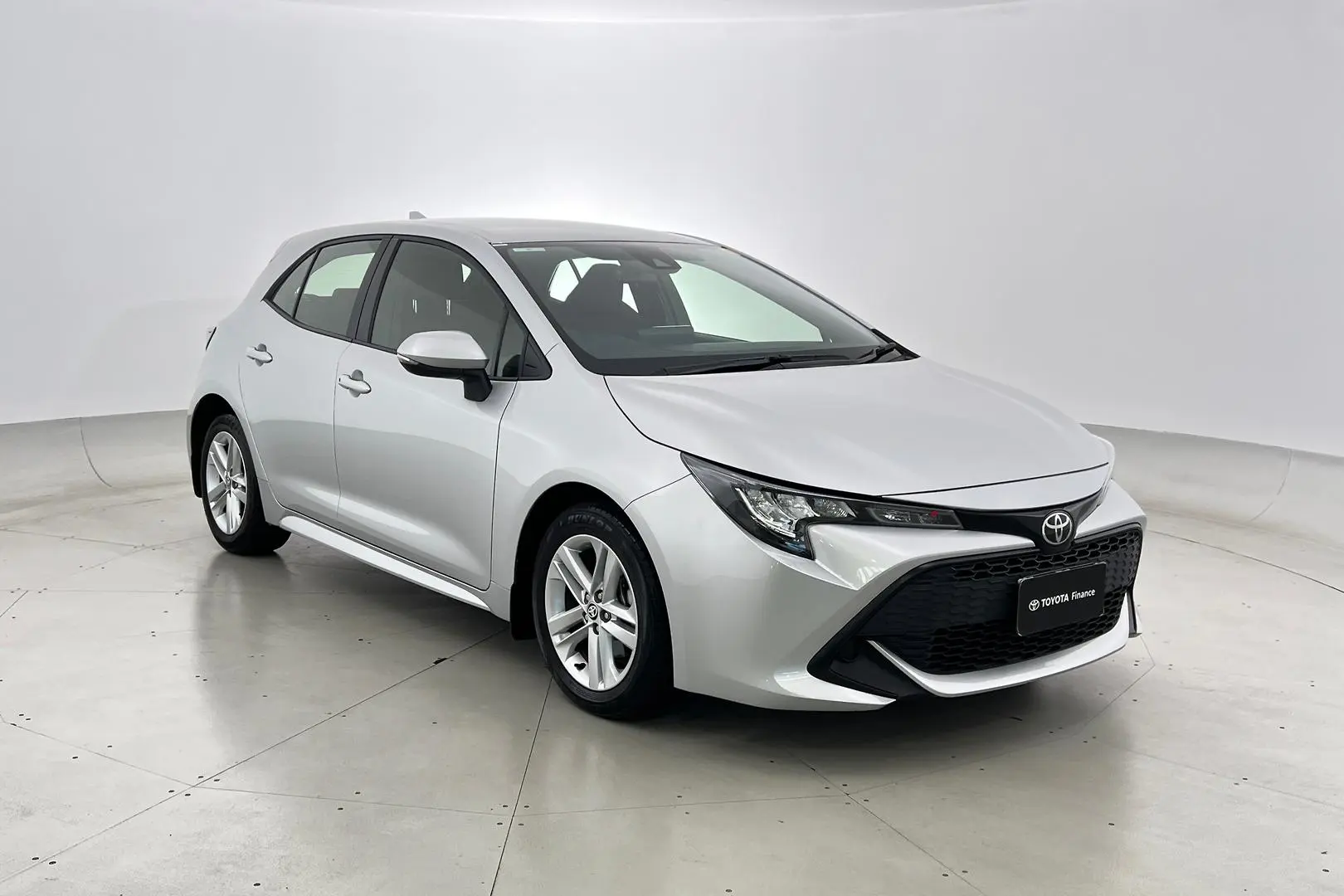 2019 Toyota Corolla Gallery Image 1