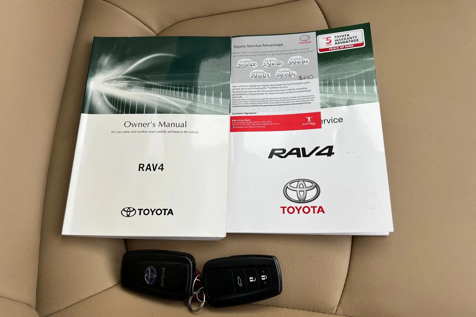 2019 Toyota RAV4 Gallery Image 23