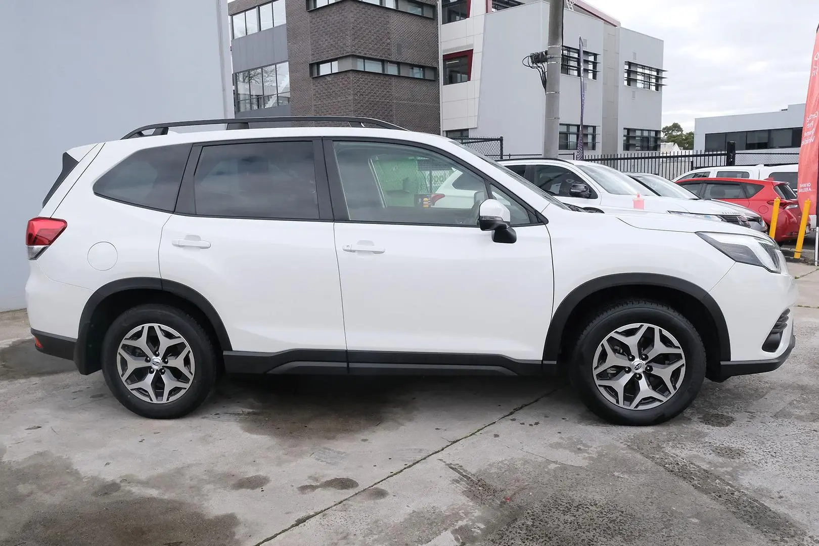 2023 Subaru Forester Gallery Image 5