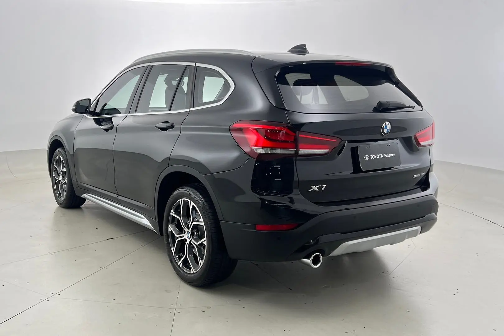 2021 BMW X1 Gallery Image 8