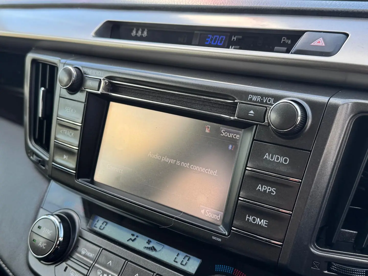 2015 Toyota RAV4 Gallery Image 17