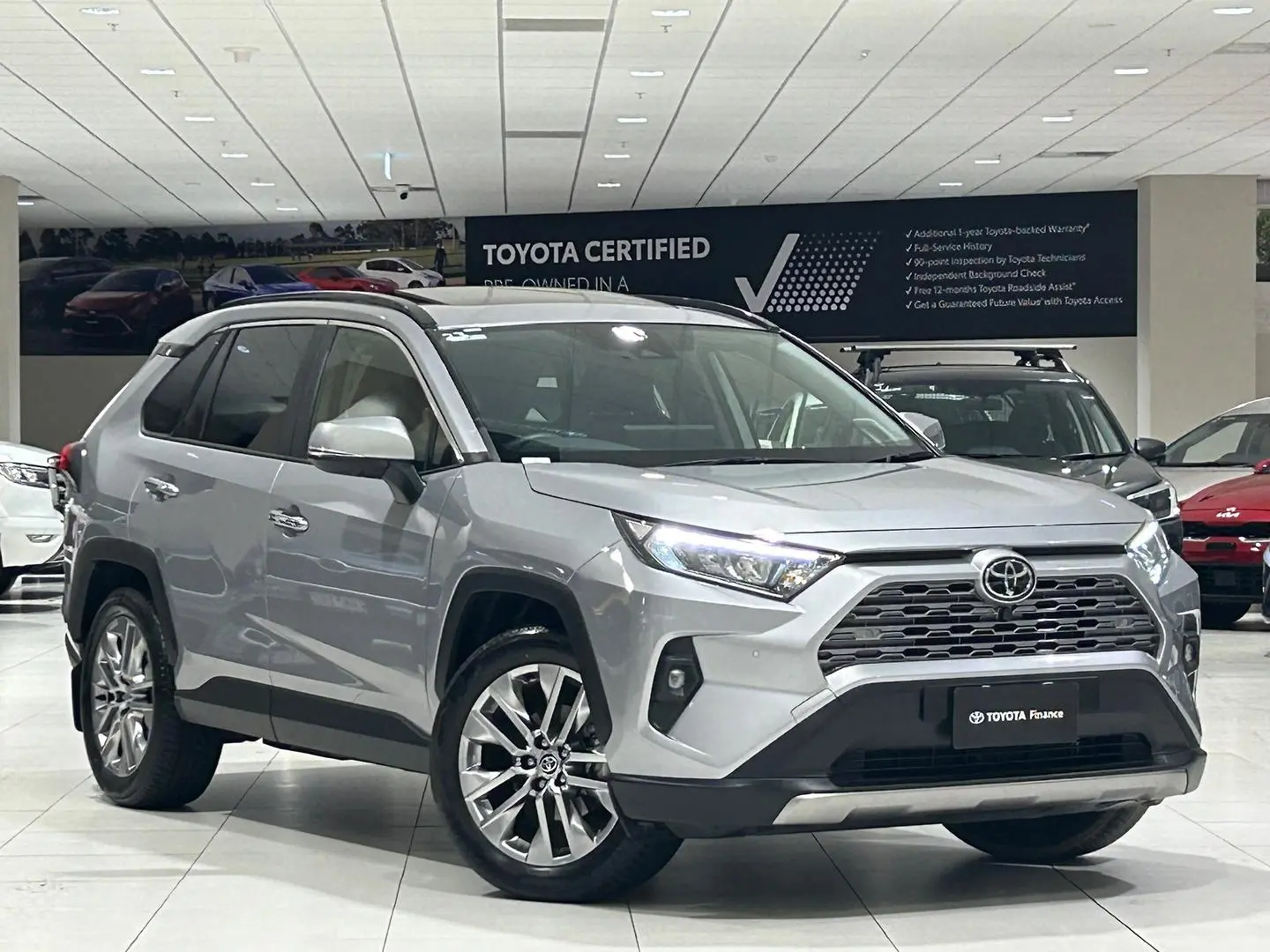 2024 Toyota RAV4 Gallery Image 1
