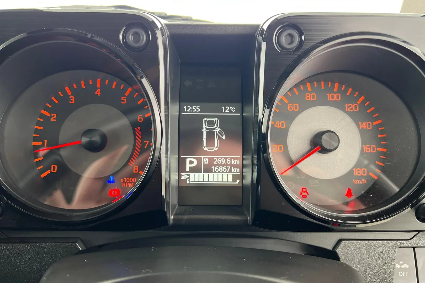 2021 Suzuki Jimny Gallery Image 18
