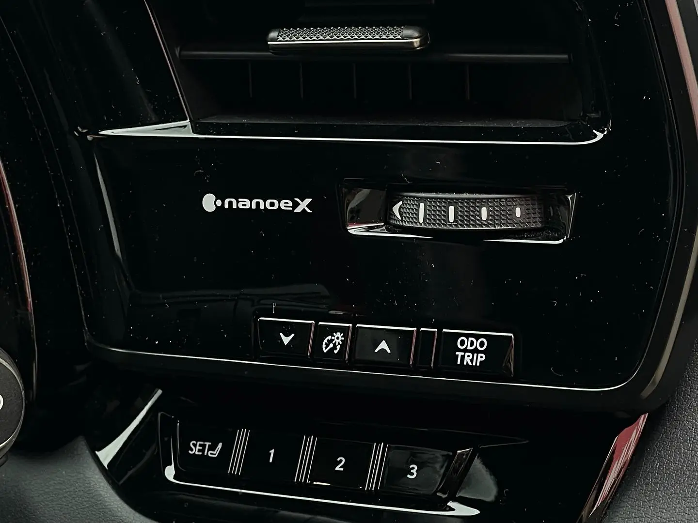 2024 Lexus RX Gallery Image 22