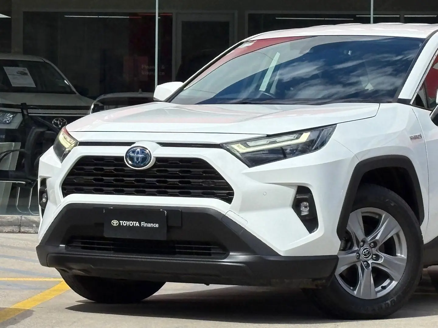 2022 Toyota RAV4 Gallery Image 5