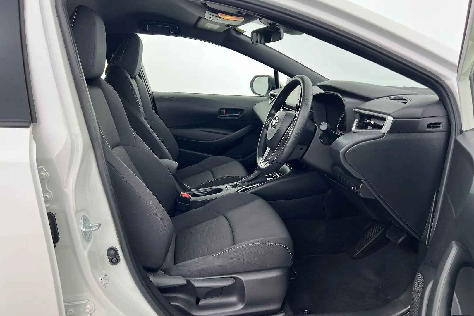 2021 Toyota Corolla Gallery Image 11