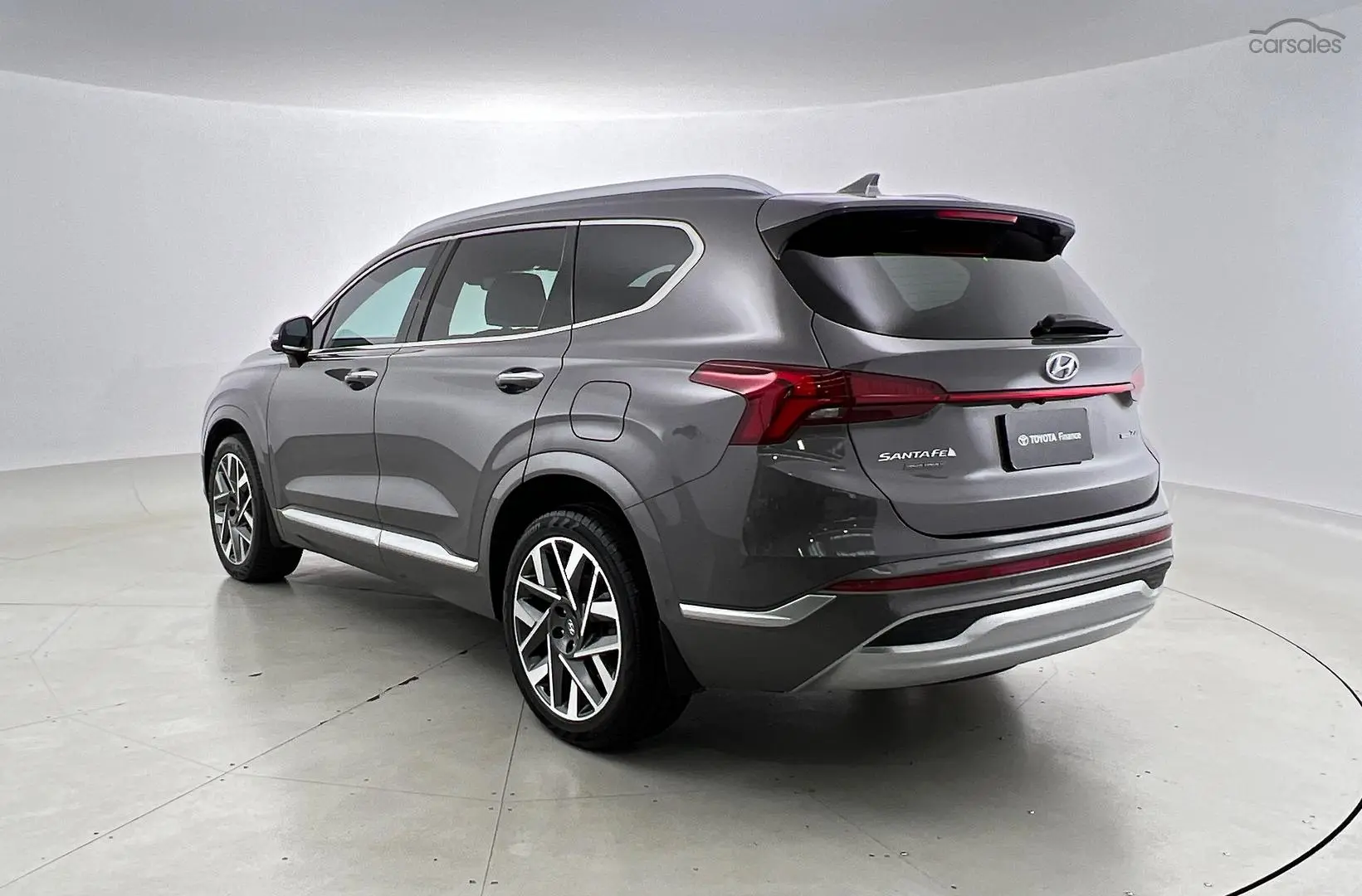 2020 Hyundai Santa Fe Image 6