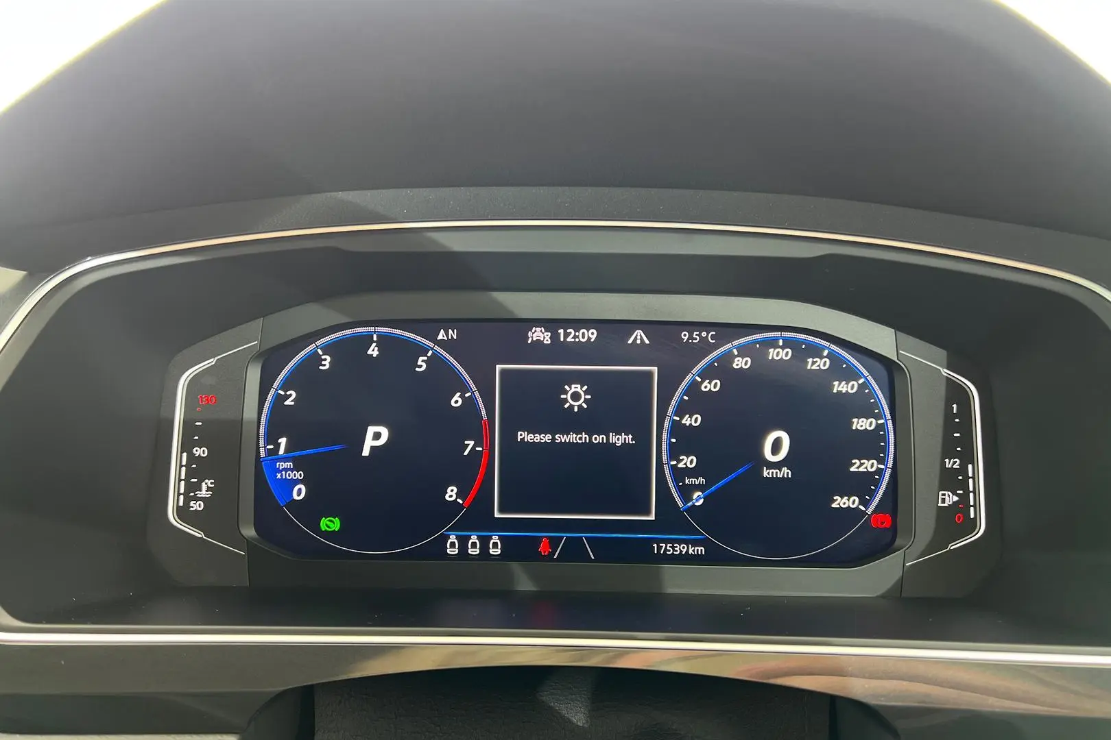 2023 Volkswagen Tiguan Gallery Image 20