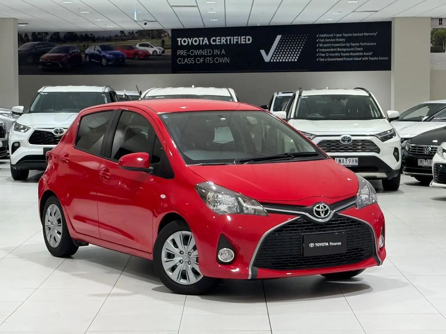 2014 Toyota Yaris Gallery Image 1