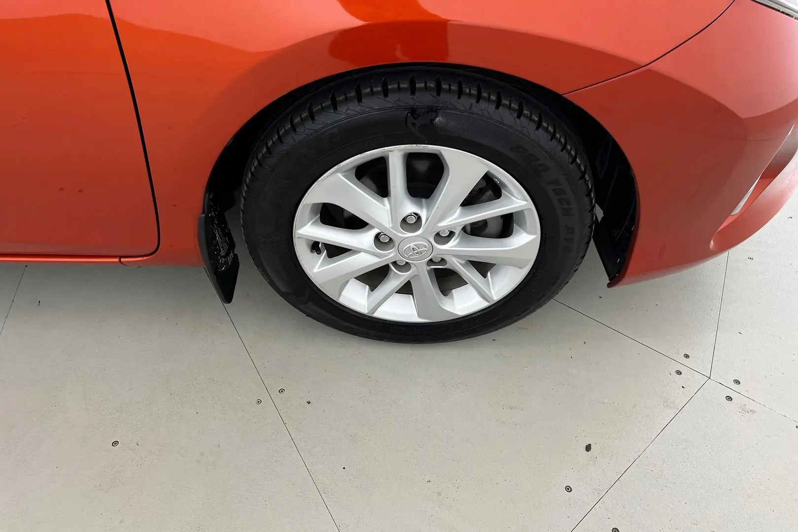 2014 Toyota Corolla Gallery Image 21
