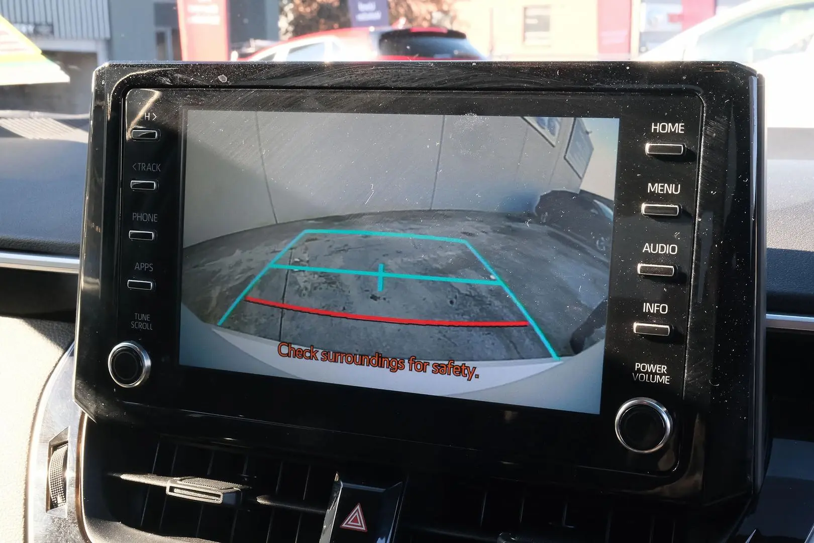 2019 Toyota Corolla Gallery Image 8