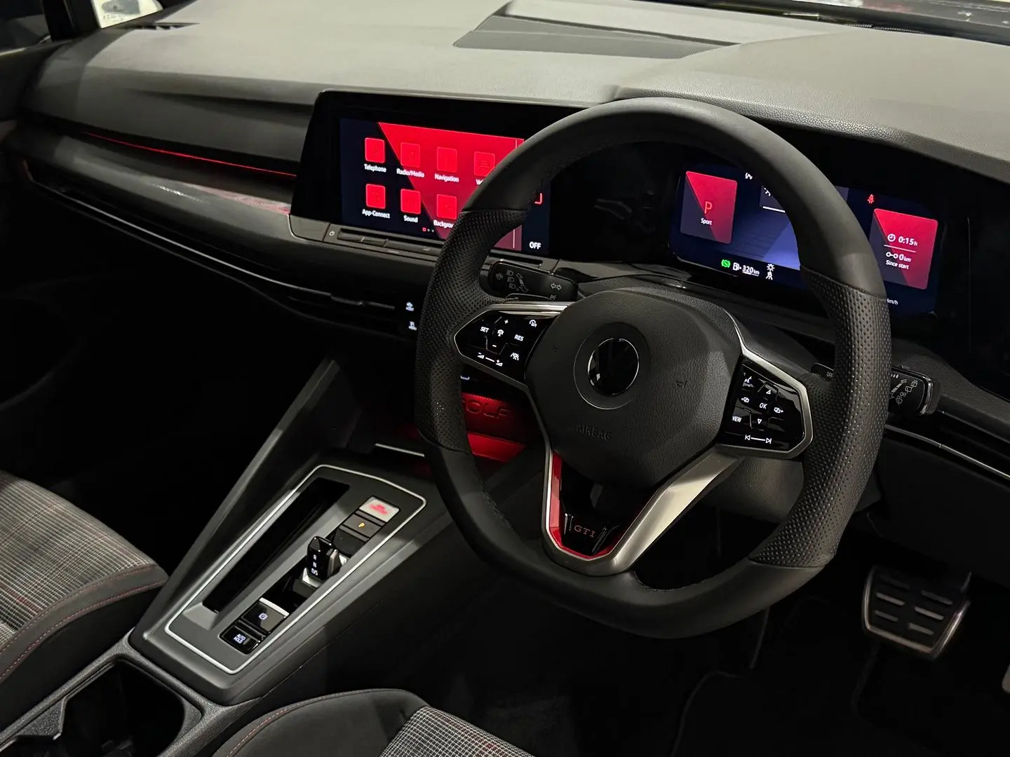 2022 Volkswagen Golf Gallery Image 13