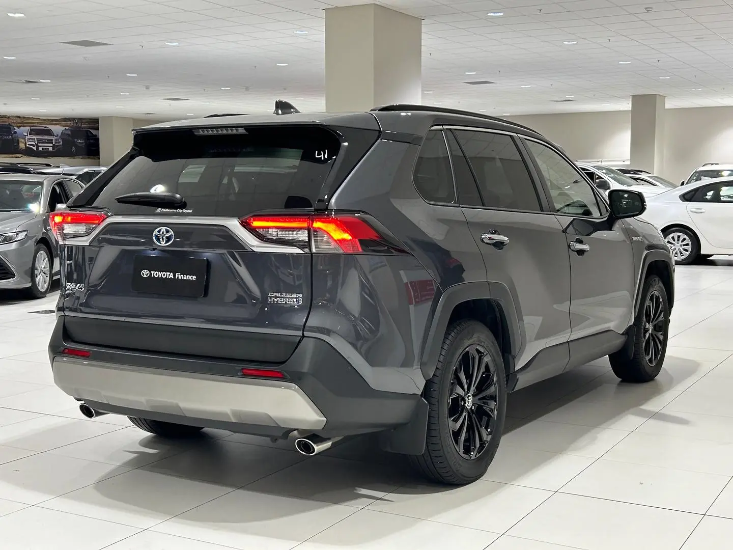 2023 Toyota Rav4 Gallery Image 10