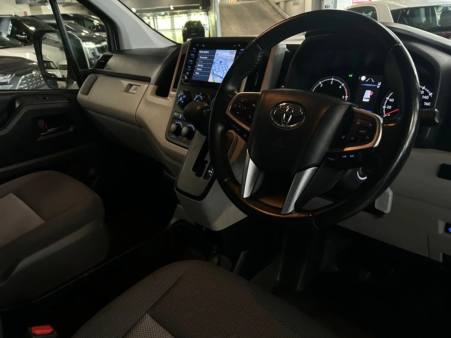 2019 Toyota Hiace Gallery Image 11