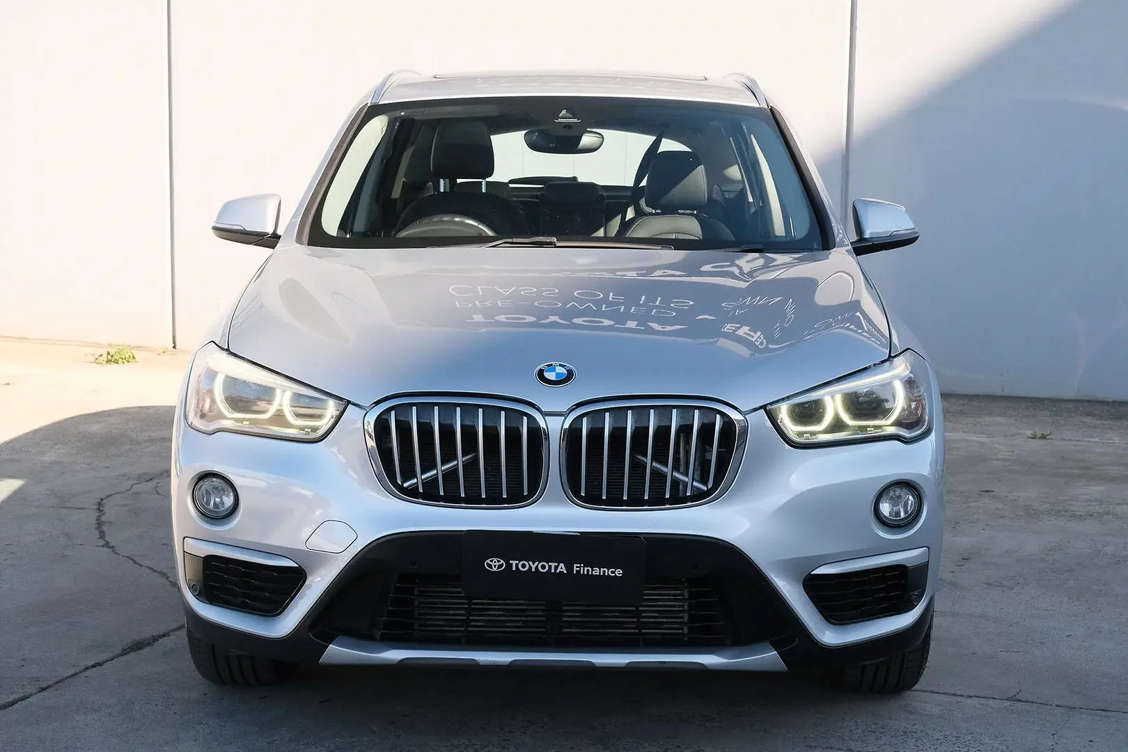 2015 BMW X1 Gallery Image 3