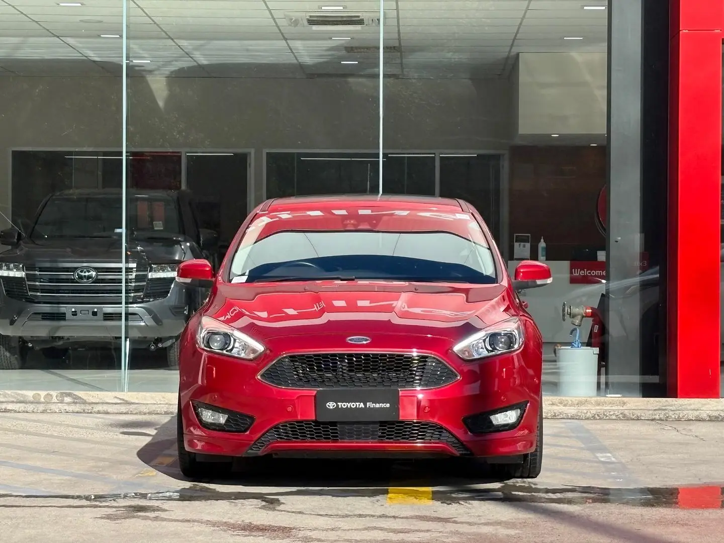 2017 Ford Focus Gallery Image 8