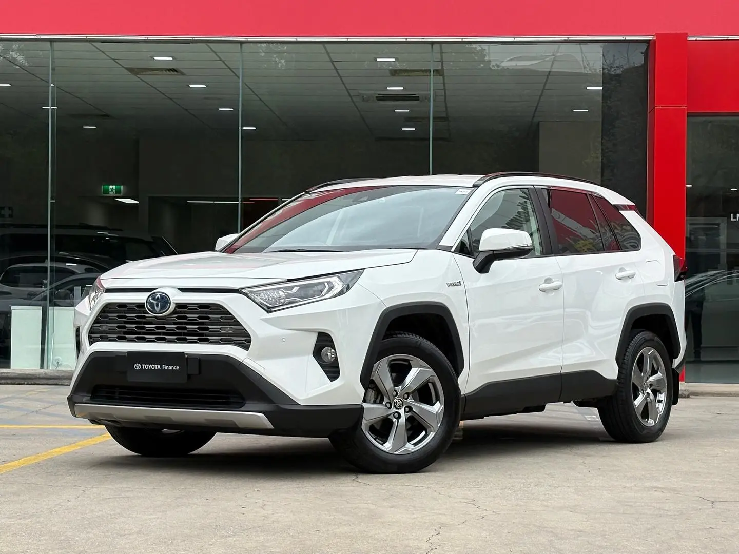 2021 Toyota RAV4 Gallery Image 6