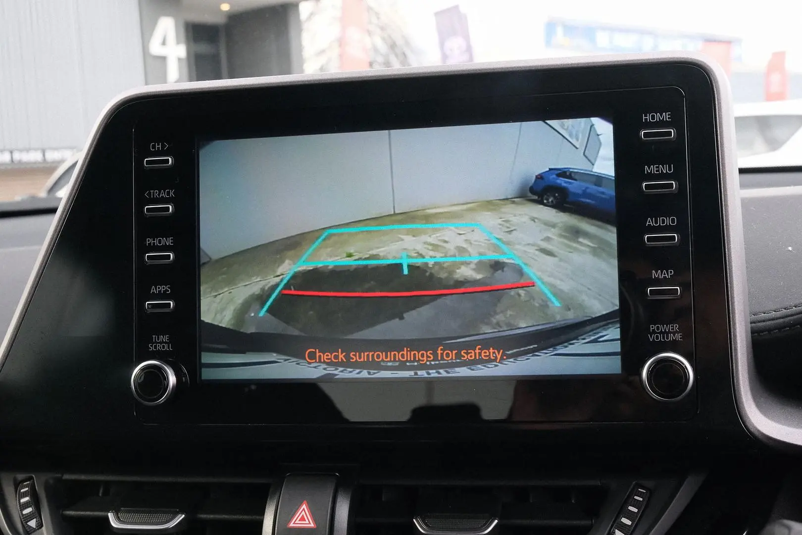 2023 Toyota C-HR Gallery Image 9