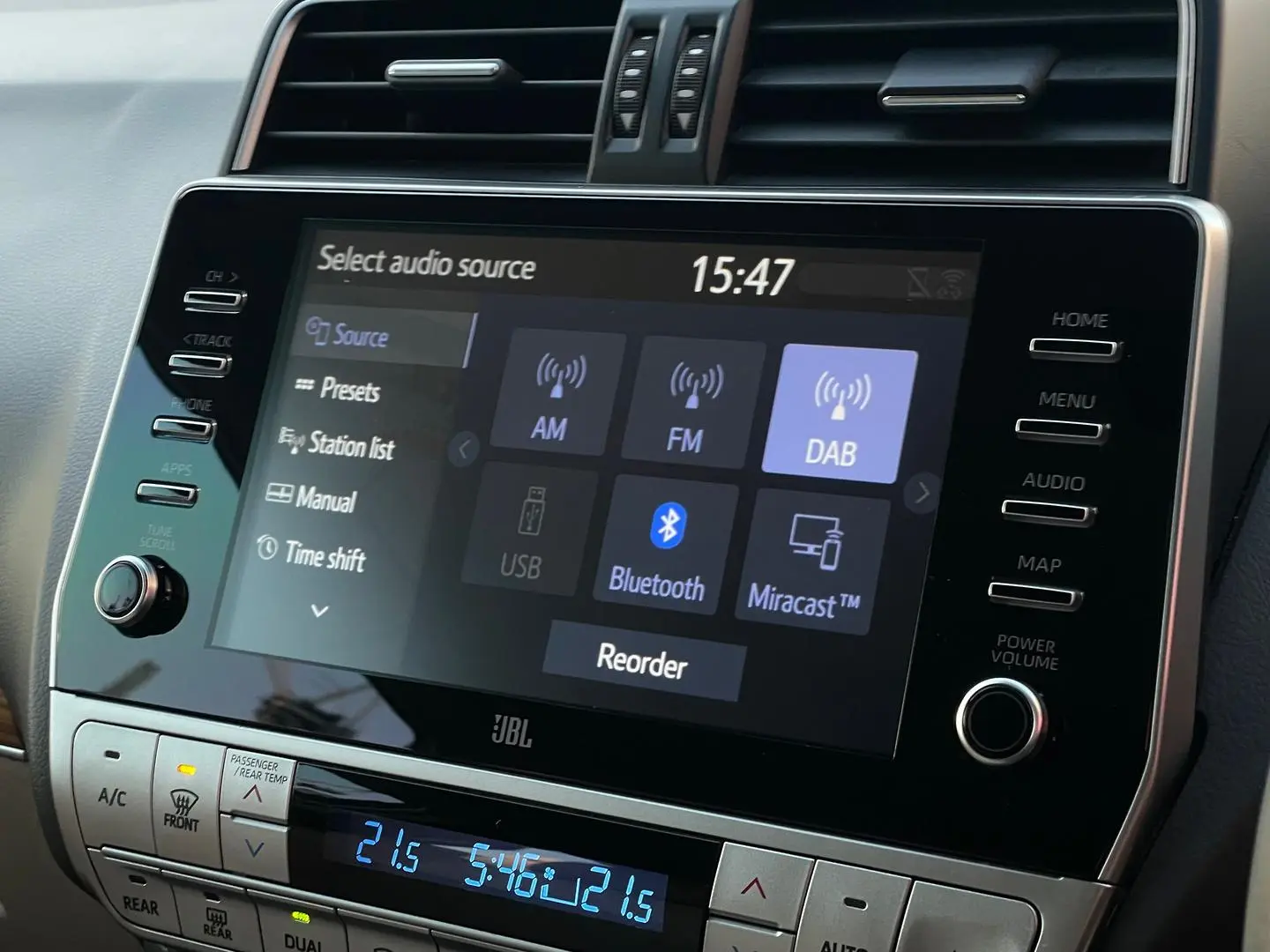 2023 Toyota Landcruiser Prado Gallery Image 17