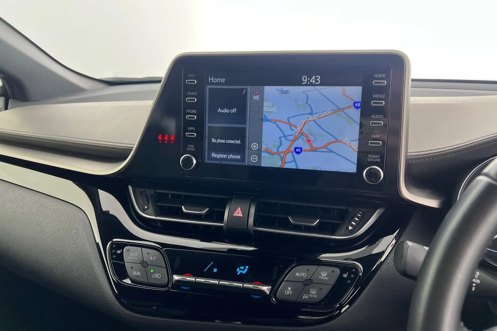 2022 Toyota C-HR Gallery Image 19