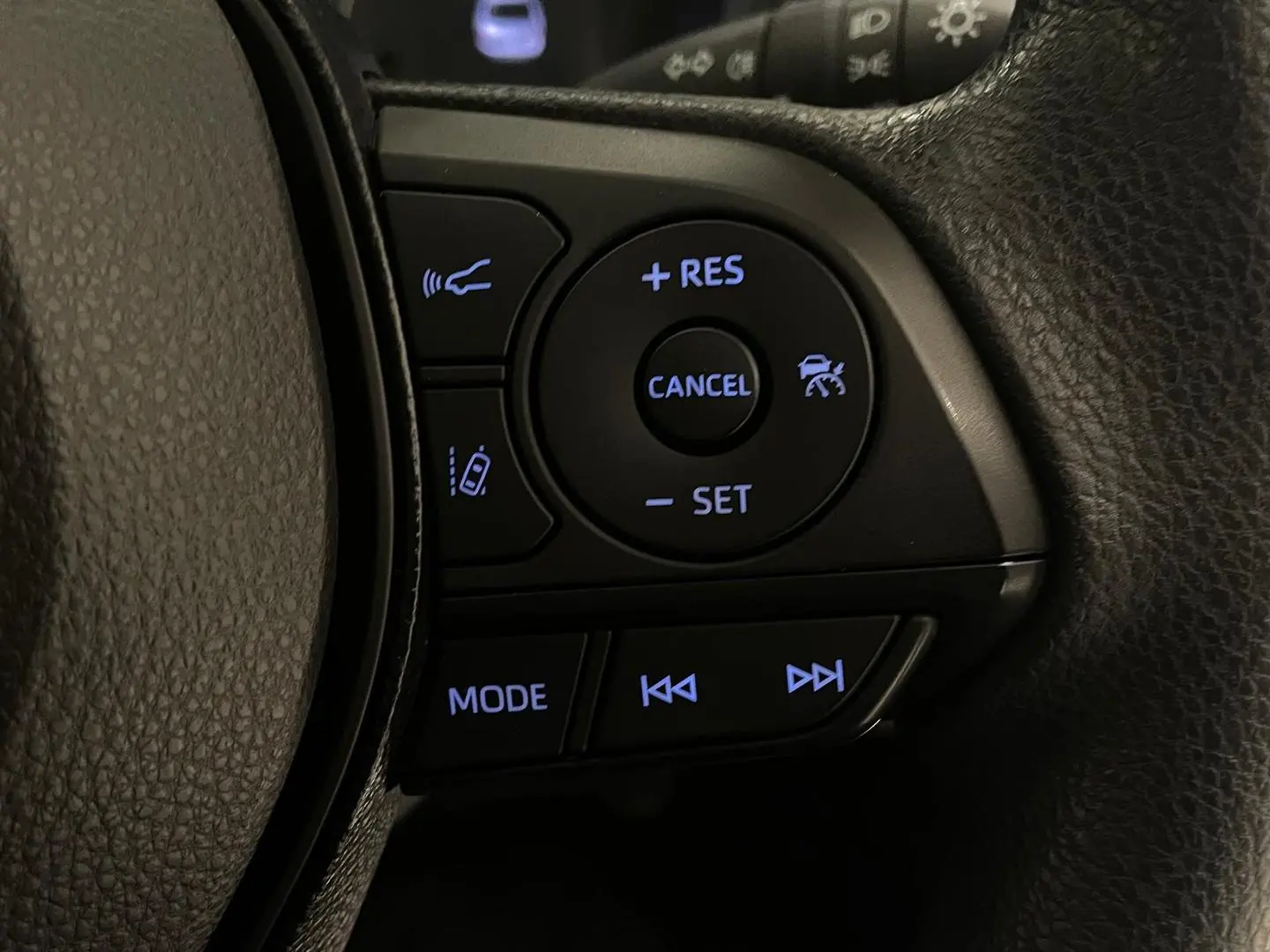 2020 Toyota Corolla Gallery Image 17