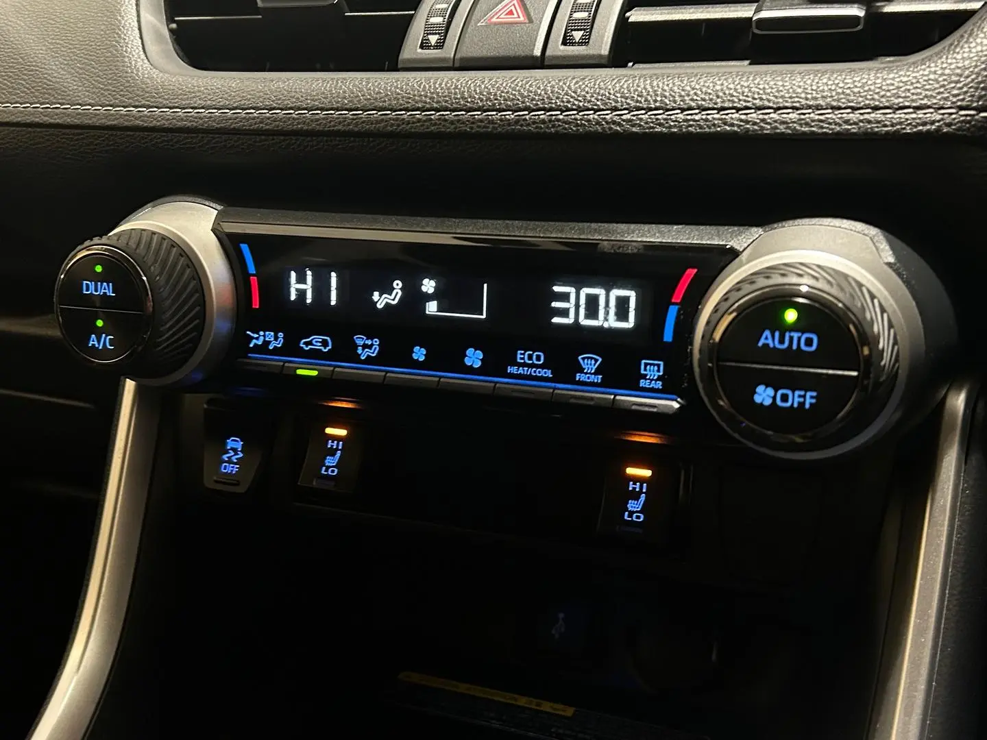2021 Toyota RAV4 Gallery Image 18