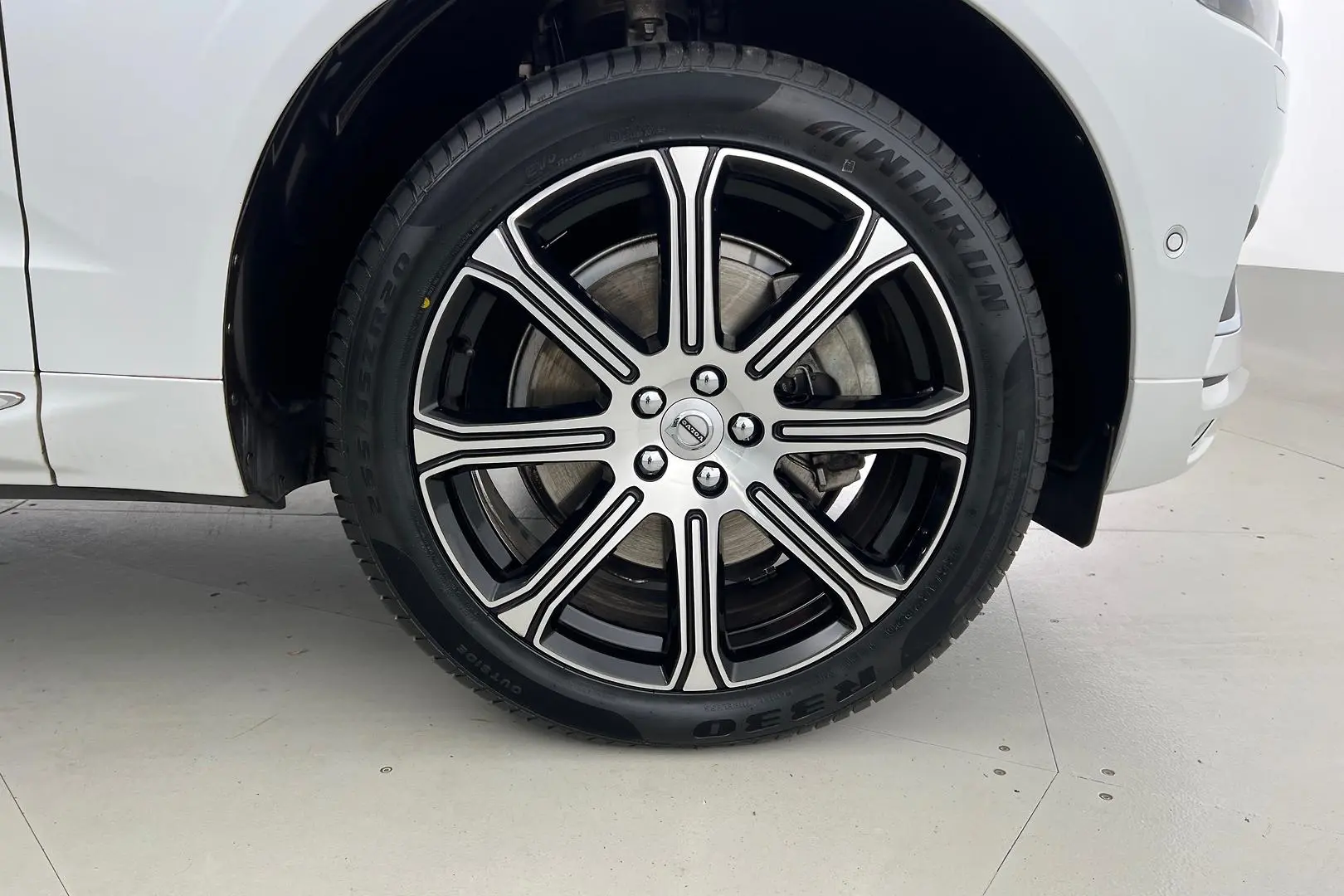 2019 Volvo XC60 Gallery Image 15