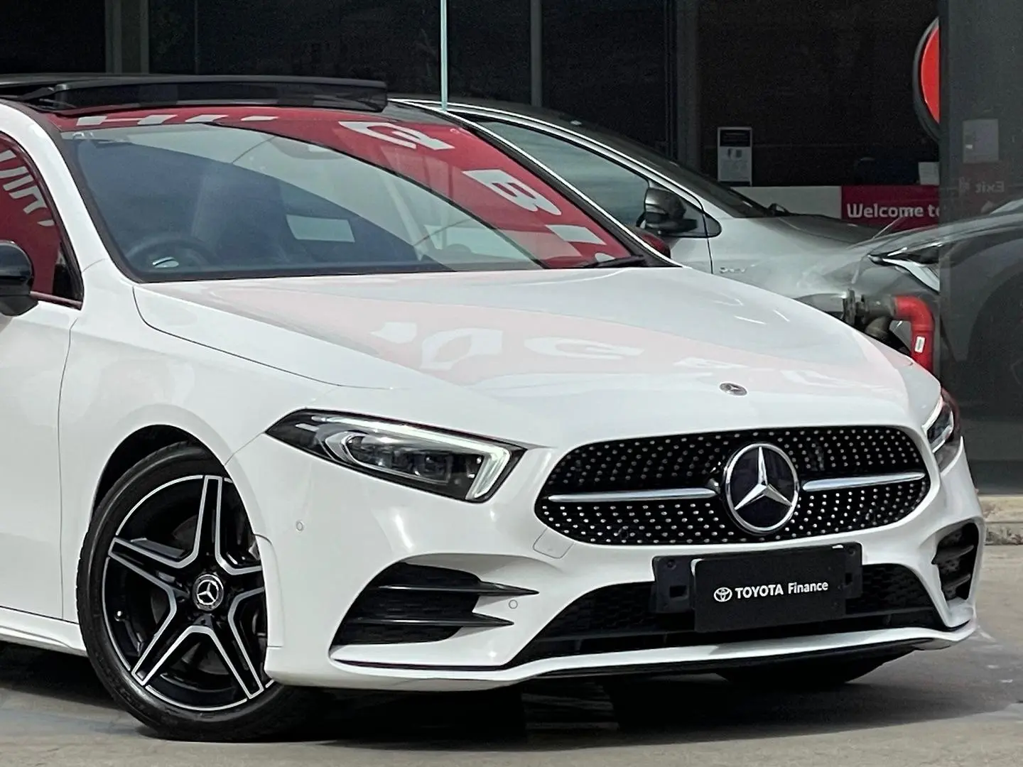 2022 Mercedes-Benz A-Class Gallery Image 3