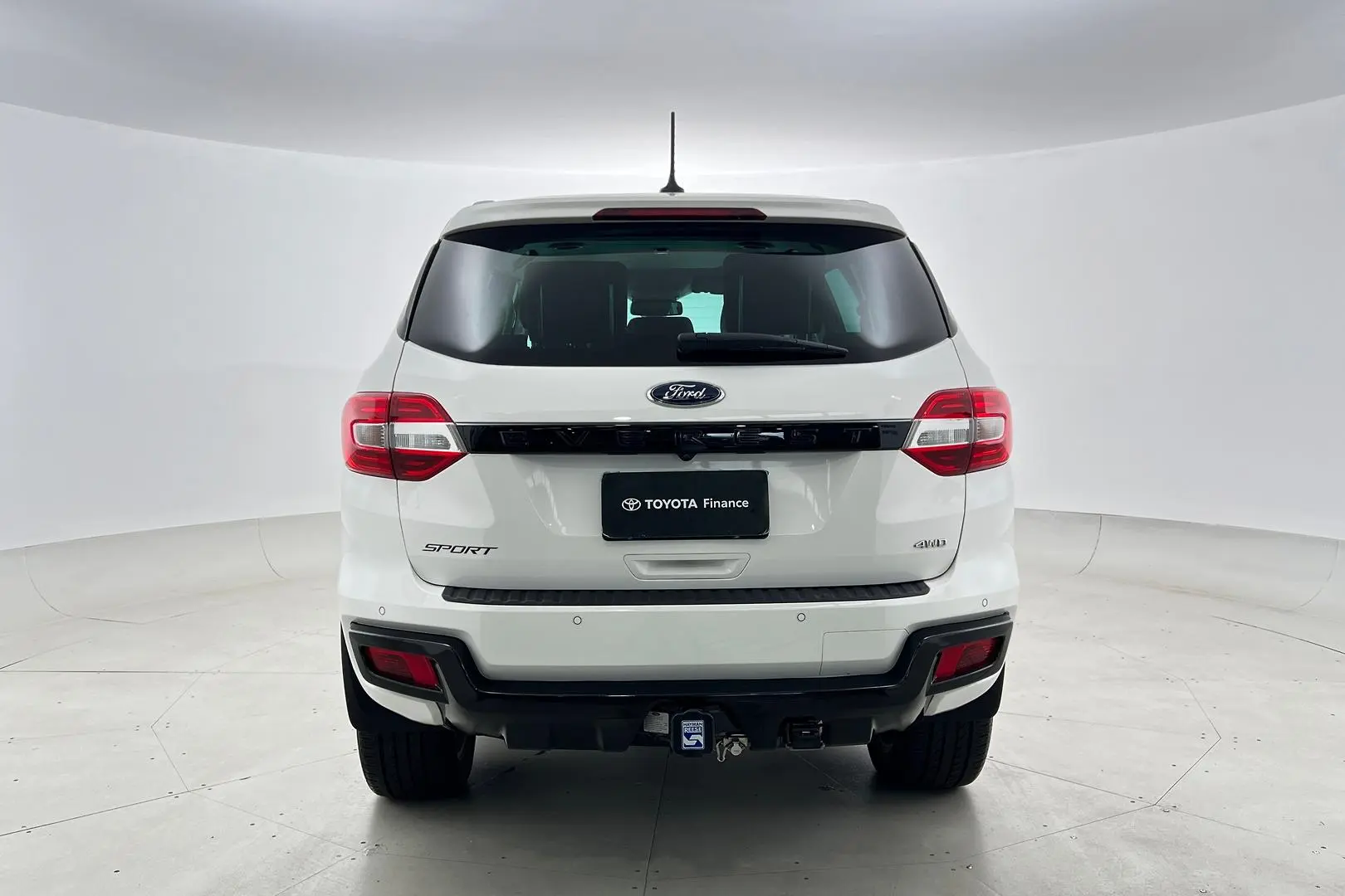 2021 Ford Everest Gallery Image 6