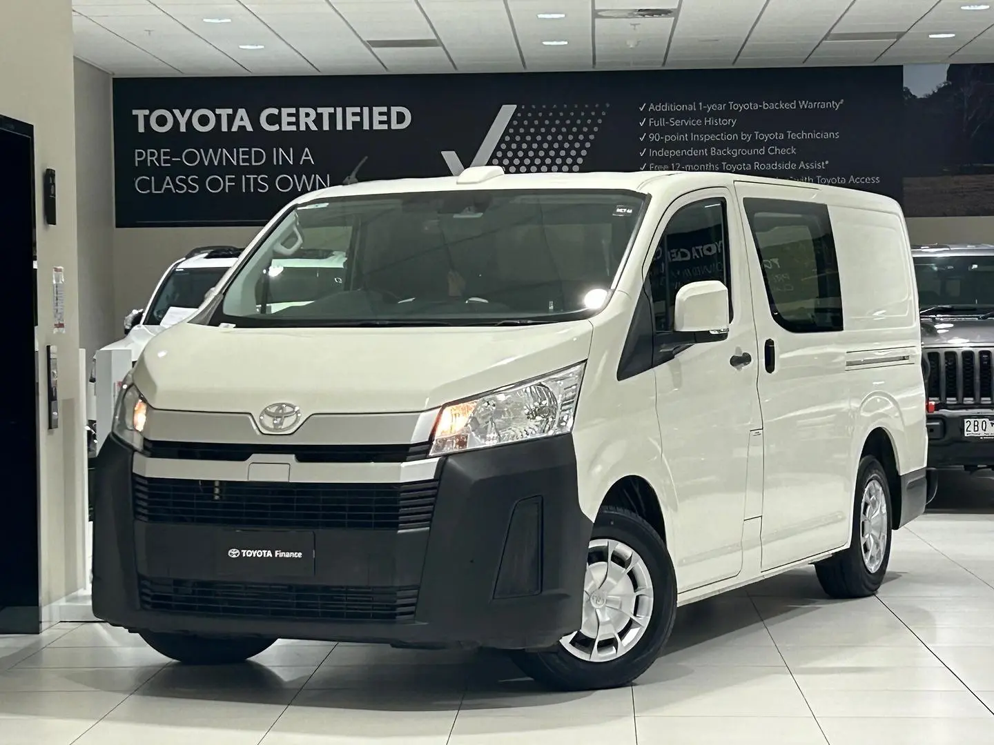 2021 Toyota Hiace Gallery Image 5