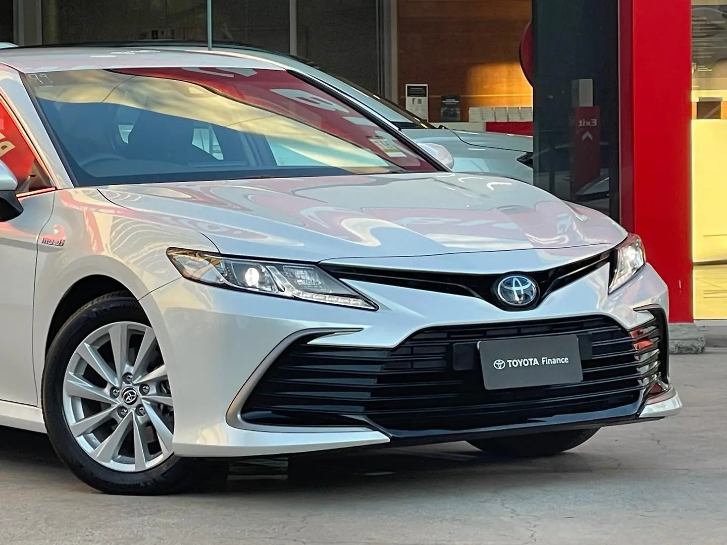 2022 Toyota Camry Gallery Image 3