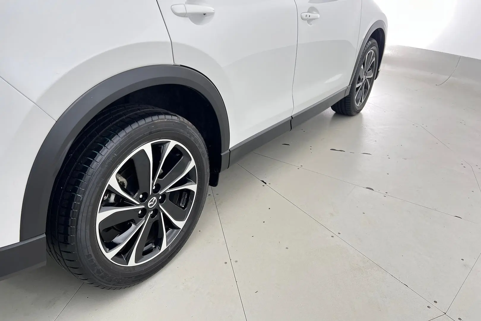 2024 Mazda CX-5 Gallery Image 9