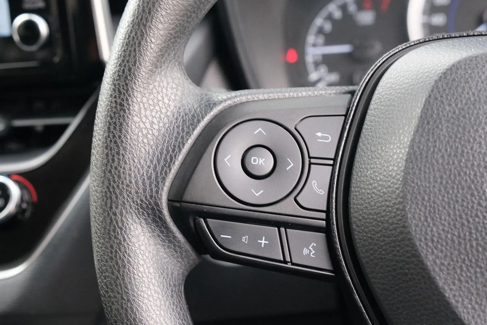 2020 Toyota Corolla Gallery Image 15