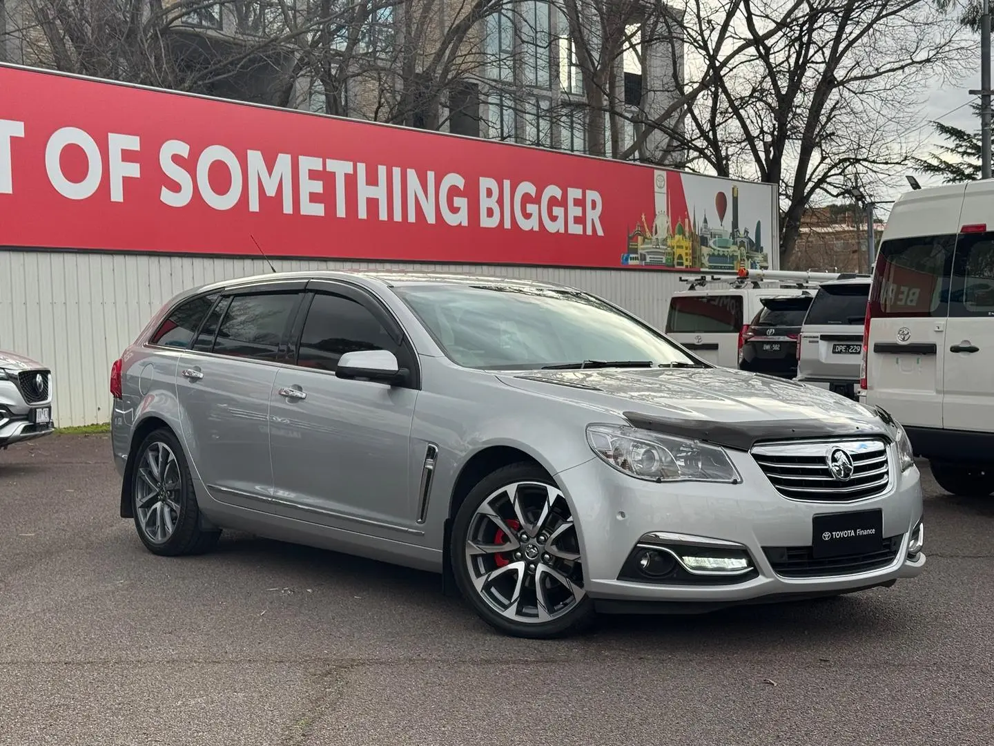 2016 Holden Calais Gallery Image 1
